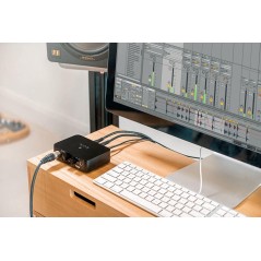 Rode Adapter AI-1 AudioVideo 400050010 - Elevate Your Sound Experience with High-Quality Audio Solutions!